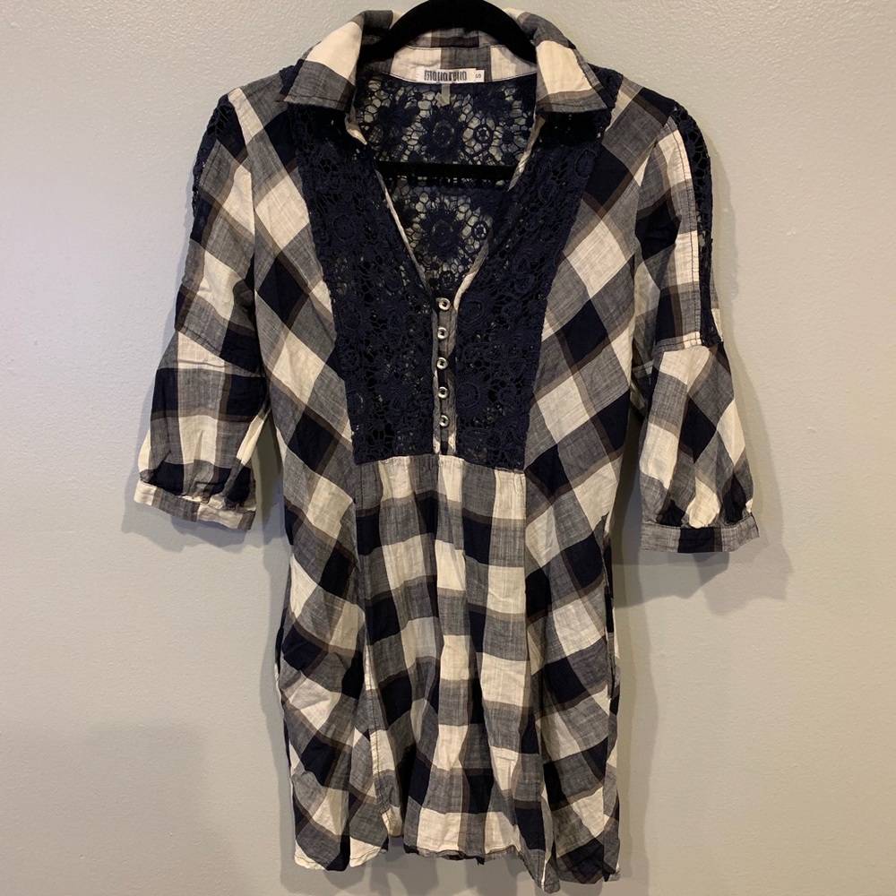 Beautiful plaid tunic with navy lace detailing